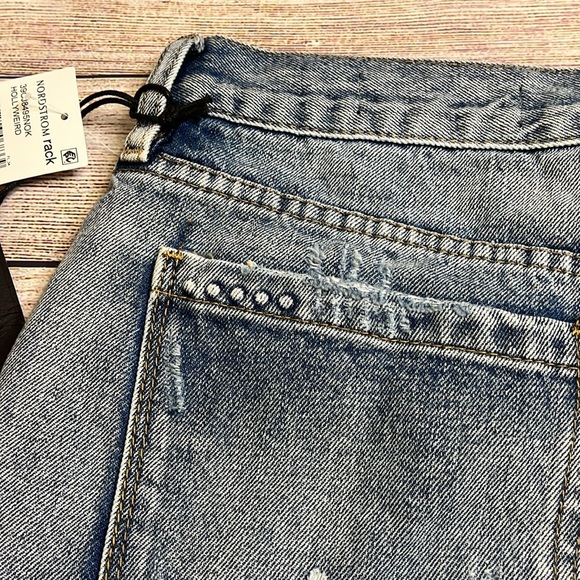Blank NYC Hollyweird High Rise Distressed Cut Off Denim Shorts NWT Size 30 - Picture 8 of 9